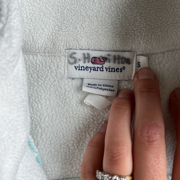 Vineyard vines fleece vest - Picture 2 of 3